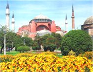 Hagia Sophia i Istanbul. Tidligere både kirke og senere moske - nu museum.